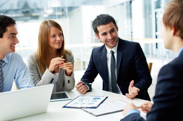 Benefits of Hiring Business Consultants in the UAE